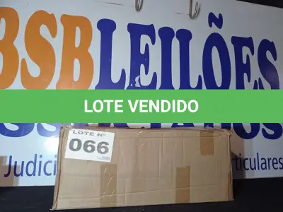 LOTE 066 - 56 – SUPORTES CELULAR PARA MOTOS(APROXIMADAMENTE) (NO ESTADO, NÃO SABEMOS SE FUNCIONA. LEILÃO NÃO TEM GARANTIA E NEM DEVOLUÇÃO, SUJEITO A POSSÍVEIS AVARIAS VISÍVEIS/OCULTAS E/OU AUSÊNCIA DE COMPONENTES)