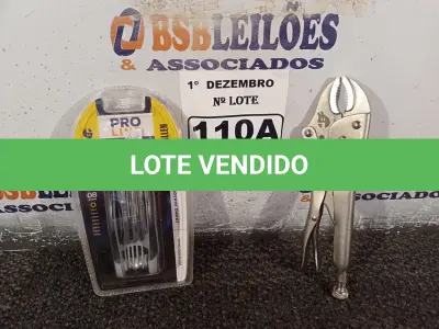 LOTE 110 - 01 KIT DE CHAVES ALLEN E 01 ALICATE DE PRESSÃO. (NO ESTADO) ATENÇÃO! FAZER A VISITAÇÃO ANTES DE ARREMATAR, NÃO SABEMOS SE FUNCIONA. LEILÃO NÃO TEM GARANTIA E NEM DEVOLUÇÃO, SUJEITO A POSSÍVEIS AVARIAS VISÍVEIS/OCULTAS E/OU AUSÊNCIA DE COMPONENTES.