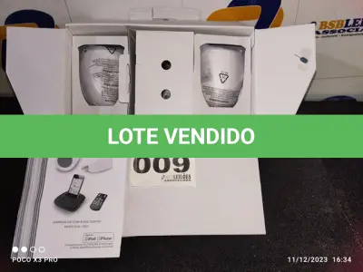 LOTE 009 - 01 - SISTEMA DE SOM E ILUMINAÇÃO SEM FIO (NO ESTADO, NÃO SABEMOS SE FUNCIONA. LEILÃO NÃO TEM GARANTIA E NEM DEVOLUÇÃO, SUJEITO A POSSÍVEIS AVARIAS VISÍVEIS/OCULTAS E/OU AUSÊNCIA DE COMPONENTES)