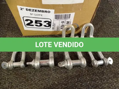 LOTE 253 - 01 LOTE COM VÁRIAS MANILHAS RETA PARA CABO DE AÇO. (NO ESTADO) ATENÇÃO! FAZER A VISITAÇÃO ANTES DE ARREMATAR, NÃO SABEMOS SE FUNCIONA. LEILÃO NÃO TEM GARANTIA E NEM DEVOLUÇÃO, SUJEITO A POSSÍVEIS AVARIAS VISÍVEIS/OCULTAS E/OU AUSÊNCIA DE COMPONENTES.