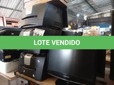LOTE 384 - 05 IMPRESSORAS LEXMARK E342N, 05 TECLADOS PARA PC E 05 MONITORES MARCAS E MODELOS DIVERSOS. (NO ESTADO) ATENÇÃO! FAZER A VISITAÇÃO ANTES DE ARREMATAR, NÃO SABEMOS SE FUNCIONA. LEILÃO NÃO TEM GARANTIA E NEM DEVOLUÇÃO, SUJEITO A POSSÍVEIS AVARIAS VISÍVEIS/OCULTAS E/OU AUSÊNCIA DE COMPONENTES.