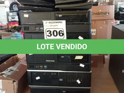 LOTE 306 - 05 CPU’S MARCAS POSITIVO E 05 TECLADOS PARA PC. (NO ESTADO) ATENÇÃO! FAZER A VISITAÇÃO ANTES DE ARREMATAR, NÃO SABEMOS SE FUNCIONA. LEILÃO NÃO TEM GARANTIA E NEM DEVOLUÇÃO, SUJEITO A POSSÍVEIS AVARIAS VISÍVEIS/OCULTAS E/OU AUSÊNCIA DE COMPONENTES.