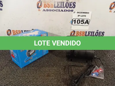 LOTE 105 - 01 COMPRESSOR DE AR PORTÁTIL 12V. (NO ESTADO) ATENÇÃO! FAZER A VISITAÇÃO ANTES DE ARREMATAR, NÃO SABEMOS SE FUNCIONA. LEILÃO NÃO TEM GARANTIA E NEM DEVOLUÇÃO, SUJEITO A POSSÍVEIS AVARIAS VISÍVEIS/OCULTAS E/OU AUSÊNCIA DE COMPONENTES.