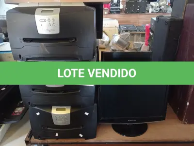 LOTE 384 - 05 IMPRESSORAS LEXMARK E342N, 05 TECLADOS PARA PC E 05 MONITORES MARCAS E MODELOS DIVERSOS. (NO ESTADO) ATENÇÃO! FAZER A VISITAÇÃO ANTES DE ARREMATAR, NÃO SABEMOS SE FUNCIONA. LEILÃO NÃO TEM GARANTIA E NEM DEVOLUÇÃO, SUJEITO A POSSÍVEIS AVARIAS VISÍVEIS/OCULTAS E/OU AUSÊNCIA DE COMPONENTES.