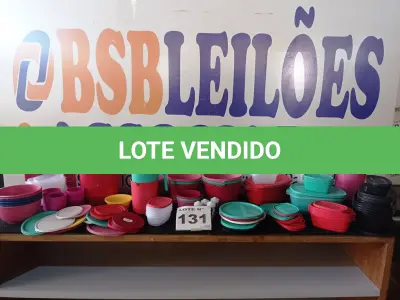 LOTE 131 - 90 – UTENSÍLIOS DE COZINHA DIVERSOS (APROXIMADAMENTE)(NO ESTADO, NÃO SABEMOS SE FUNCIONA. LEILÃO NÃO TEM GARANTIA E NEM DEVOLUÇÃO, SUJEITO A POSSÍVEIS AVARIAS VISÍVEIS/OCULTAS E/OU AUSÊNCIA DE COMPONENTES)
