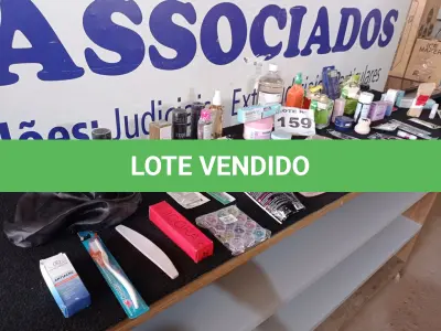 LOTE 159 - 57 - COSMÉTICOS DIVERSOS  (APROXIMADAMENTE)(NO ESTADO, NÃO SABEMOS SE FUNCIONA. LEILÃO NÃO TEM GARANTIA E NEM DEVOLUÇÃO, SUJEITO A POSSÍVEIS AVARIAS VISÍVEIS/OCULTAS E/OU AUSÊNCIA DE COMPONENTES)
