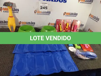 LOTE 245 - 01 KIT DE ACESSÓRIOS PARA PET’S. (NO ESTADO) ATENÇÃO! FAZER A VISITAÇÃO ANTES DE ARREMATAR, NÃO SABEMOS SE FUNCIONA. LEILÃO NÃO TEM GARANTIA E NEM DEVOLUÇÃO, SUJEITO A POSSÍVEIS AVARIAS VISÍVEIS/OCULTAS E/OU AUSÊNCIA DE COMPONENTES.
