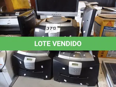 LOTE 370 - 05 IMPRESSORAS LEXMARK E342N, 04 TECLADOS PARA PC E 03 MONITORES MARCAS E MODELOS DIVERSOS. (NO ESTADO) ATENÇÃO! FAZER A VISITAÇÃO ANTES DE ARREMATAR, NÃO SABEMOS SE FUNCIONA. LEILÃO NÃO TEM GARANTIA E NEM DEVOLUÇÃO, SUJEITO A POSSÍVEIS AVARIAS VISÍVEIS/OCULTAS E/OU AUSÊNCIA DE COMPONENTES.
