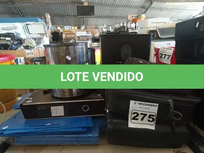 LOTE 275 - 03 CABEÇAS E 01 CESTO DE FRAGMENTADORAS, 03 LIXEIRAS, 02 PASTAS PARA NOTEBOOK E VÁRIAS PASTAS PARA DOCUMENTOS. (NO ESTADO) ATENÇÃO! FAZER A VISITAÇÃO ANTES DE ARREMATAR, NÃO SABEMOS SE FUNCIONA. LEILÃO NÃO TEM GARANTIA E NEM DEVOLUÇÃO, SUJEITO A POSSÍVEIS AVARIAS VISÍVEIS/OCULTAS E/OU AUSÊNCIA DE COMPONENTES.
