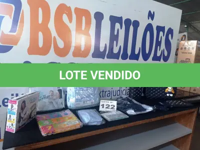 LOTE 122 - 10 - ENXOVAIS DE BEBÊ DIVERSOS (NO ESTADO, NÃO SABEMOS SE FUNCIONA. LEILÃO NÃO TEM GARANTIA E NEM DEVOLUÇÃO, SUJEITO A POSSÍVEIS AVARIAS VISÍVEIS/OCULTAS E/OU AUSÊNCIA DE COMPONENTES)