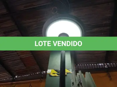 LOTE 334 - 01 POSTE DE ILUMINAÇÃO PARA JARDIM. (NO ESTADO) ATENÇÃO! FAZER A VISITAÇÃO ANTES DE ARREMATAR, NÃO SABEMOS SE FUNCIONA. LEILÃO NÃO TEM GARANTIA E NEM DEVOLUÇÃO, SUJEITO A POSSÍVEIS AVARIAS VISÍVEIS/OCULTAS E/OU AUSÊNCIA DE COMPONENTES.