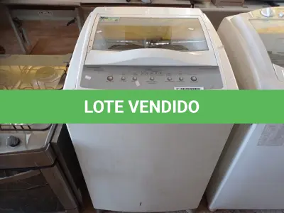 LOTE 328 - 01 MÁQUINA DE LAR ROUPAS MARCA BRASTEMP 220V. (NO ESTADO) ATENÇÃO! FAZER A VISITAÇÃO ANTES DE ARREMATAR, NÃO SABEMOS SE FUNCIONA. LEILÃO NÃO TEM GARANTIA E NEM DEVOLUÇÃO, SUJEITO A POSSÍVEIS AVARIAS VISÍVEIS/OCULTAS E/OU AUSÊNCIA DE COMPONENTES.