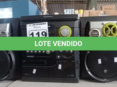 LOTE 119 - 01 APARELHO DE SOM 3X1 MARCA GRADIENTE. (NO ESTADO) ATENÇÃO! FAZER A VISITAÇÃO ANTES DE ARREMATAR, NÃO SABEMOS SE FUNCIONA. LEILÃO NÃO TEM GARANTIA E NEM DEVOLUÇÃO, SUJEITO A POSSÍVEIS AVARIAS VISÍVEIS/OCULTAS E/OU AUSÊNCIA DE COMPONENTES.