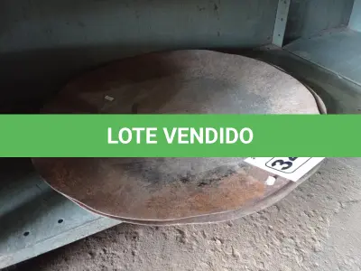 LOTE 342 - 02 DISCOS DE ARADO. (NO ESTADO) ATENÇÃO! FAZER A VISITAÇÃO ANTES DE ARREMATAR, NÃO SABEMOS SE FUNCIONA. LEILÃO NÃO TEM GARANTIA E NEM DEVOLUÇÃO, SUJEITO A POSSÍVEIS AVARIAS VISÍVEIS/OCULTAS E/OU AUSÊNCIA DE COMPONENTES.