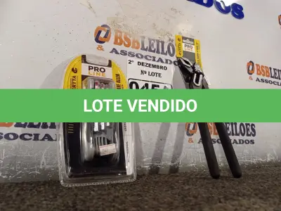 LOTE 045 - 01 KIT DE CHAVE ALLEN E 01 ALICATE BOMBA D’AGUA 10”. (NO ESTADO) ATENÇÃO! FAZER A VISITAÇÃO ANTES DE ARREMATAR, NÃO SABEMOS SE FUNCIONA. LEILÃO NÃO TEM GARANTIA E NEM DEVOLUÇÃO, SUJEITO A POSSÍVEIS AVARIAS VISÍVEIS/OCULTAS E/OU AUSÊNCIA DE COMPONENTES.