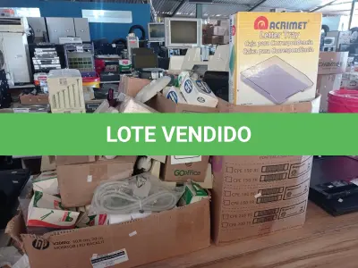 LOTE 308 - 01 LOTE COM GRANDE QUANTIDADE DE MATERIAL DE ESCRITÓRIO DIVERSOS. (NO ESTADO) ATENÇÃO! FAZER A VISITAÇÃO ANTES DE ARREMATAR, NÃO SABEMOS SE FUNCIONA. LEILÃO NÃO TEM GARANTIA E NEM DEVOLUÇÃO, SUJEITO A POSSÍVEIS AVARIAS VISÍVEIS/OCULTAS E/OU AUSÊNCIA DE COMPONENTES.
