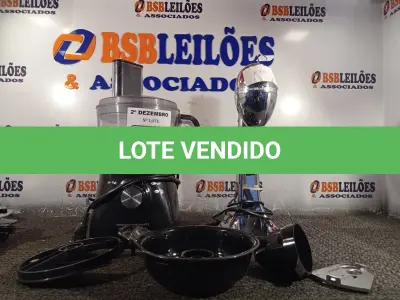 LOTE 292 - 01 MULTIPROCESSADOR E 01 MIX HAMILTON BEACH. (NO ESTADO) ATENÇÃO! FAZER A VISITAÇÃO ANTES DE ARREMATAR, NÃO SABEMOS SE FUNCIONA. LEILÃO NÃO TEM GARANTIA E NEM DEVOLUÇÃO, SUJEITO A POSSÍVEIS AVARIAS VISÍVEIS/OCULTAS E/OU AUSÊNCIA DE COMPONENTES.