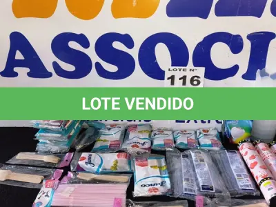 LOTE 116 - 54 – ITENS DE FESTAS (APROXIMADAMENTE) (NO ESTADO, NÃO SABEMOS SE FUNCIONA. LEILÃO NÃO TEM GARANTIA E NEM DEVOLUÇÃO, SUJEITO A POSSÍVEIS AVARIAS VISÍVEIS/OCULTAS E/OU AUSÊNCIA DE COMPONENTES)