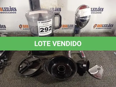 LOTE 292 - 01 MULTIPROCESSADOR E 01 MIX HAMILTON BEACH. (NO ESTADO) ATENÇÃO! FAZER A VISITAÇÃO ANTES DE ARREMATAR, NÃO SABEMOS SE FUNCIONA. LEILÃO NÃO TEM GARANTIA E NEM DEVOLUÇÃO, SUJEITO A POSSÍVEIS AVARIAS VISÍVEIS/OCULTAS E/OU AUSÊNCIA DE COMPONENTES.