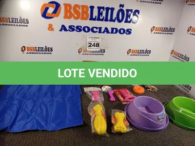 LOTE 248 - 01 KIT DE ACESSÓRIOS PARA PET’S. (NO ESTADO) ATENÇÃO! FAZER A VISITAÇÃO ANTES DE ARREMATAR, NÃO SABEMOS SE FUNCIONA. LEILÃO NÃO TEM GARANTIA E NEM DEVOLUÇÃO, SUJEITO A POSSÍVEIS AVARIAS VISÍVEIS/OCULTAS E/OU AUSÊNCIA DE COMPONENTES.