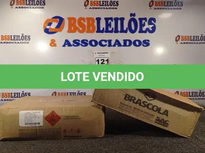 LOTE 121 - 02 CAIXAS COM COLA TUBO ST 175G COM 15 FRASCOS CADA. (NO ESTADO) ATENÇÃO! FAZER A VISITAÇÃO ANTES DE ARREMATAR, NÃO SABEMOS SE FUNCIONA. LEILÃO NÃO TEM GARANTIA E NEM DEVOLUÇÃO, SUJEITO A POSSÍVEIS AVARIAS VISÍVEIS/OCULTAS E/OU AUSÊNCIA DE COMPONENTES.