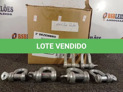 LOTE 253 - 01 LOTE COM VÁRIAS MANILHAS RETA PARA CABO DE AÇO. (NO ESTADO) ATENÇÃO! FAZER A VISITAÇÃO ANTES DE ARREMATAR, NÃO SABEMOS SE FUNCIONA. LEILÃO NÃO TEM GARANTIA E NEM DEVOLUÇÃO, SUJEITO A POSSÍVEIS AVARIAS VISÍVEIS/OCULTAS E/OU AUSÊNCIA DE COMPONENTES.