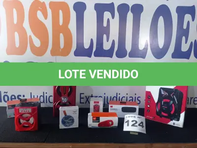 LOTE 124 - 08 - CAIXAS DE SOM DIVERSAS (NO ESTADO, NÃO SABEMOS SE FUNCIONA. LEILÃO NÃO TEM GARANTIA E NEM DEVOLUÇÃO, SUJEITO A POSSÍVEIS AVARIAS VISÍVEIS/OCULTAS E/OU AUSÊNCIA DE COMPONENTES)