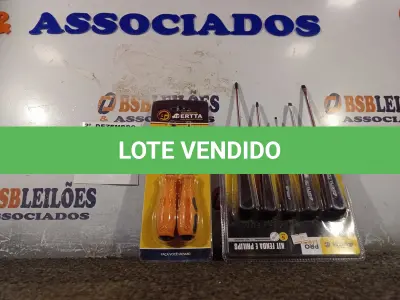 LOTE 085 - 02 KIT’S DE CHAVES FENDA/PHILIPS. (NO ESTADO) ATENÇÃO! FAZER A VISITAÇÃO ANTES DE ARREMATAR, NÃO SABEMOS SE FUNCIONA. LEILÃO NÃO TEM GARANTIA E NEM DEVOLUÇÃO, SUJEITO A POSSÍVEIS AVARIAS VISÍVEIS/OCULTAS E/OU AUSÊNCIA DE COMPONENTES.