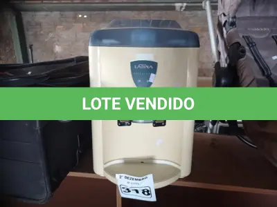 LOTE 318 - 01 PURIFICADOR DE ÁGUA MARCA LATINA REFRIGERAÇÃO ELETRÔNICA. (NO ESTADO) ATENÇÃO! FAZER A VISITAÇÃO ANTES DE ARREMATAR, NÃO SABEMOS SE FUNCIONA. LEILÃO NÃO TEM GARANTIA E NEM DEVOLUÇÃO, SUJEITO A POSSÍVEIS AVARIAS VISÍVEIS/OCULTAS E/OU AUSÊNCIA DE COMPONENTES.