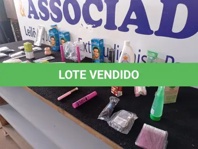 LOTE 167 - 35 – COSMÉTICOS DIVERSOS (APROXIMADAMENTE) (NO ESTADO, NÃO SABEMOS SE FUNCIONA. LEILÃO NÃO TEM GARANTIA E NEM DEVOLUÇÃO, SUJEITO A POSSÍVEIS AVARIAS VISÍVEIS/OCULTAS E/OU AUSÊNCIA DE COMPONENTES)