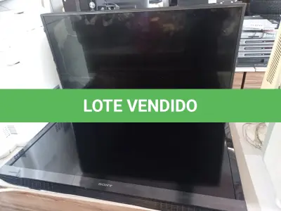 LOTE 125 - 02 TV’S MARCAS E MODELOS DIVERSOS PARA RETIRADA DE PEÇAS. (NO ESTADO) ATENÇÃO! FAZER A VISITAÇÃO ANTES DE ARREMATAR, NÃO SABEMOS SE FUNCIONA. LEILÃO NÃO TEM GARANTIA E NEM DEVOLUÇÃO, SUJEITO A POSSÍVEIS AVARIAS VISÍVEIS/OCULTAS E/OU AUSÊNCIA DE COMPONENTES.