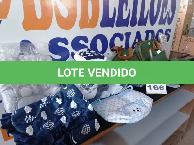LOTE 166 - 20 - ENXOVAIS DE BEBÊ DIVERSOS (NO ESTADO, NÃO SABEMOS SE FUNCIONA. LEILÃO NÃO TEM GARANTIA E NEM DEVOLUÇÃO, SUJEITO A POSSÍVEIS AVARIAS VISÍVEIS/OCULTAS E/OU AUSÊNCIA DE COMPONENTES)