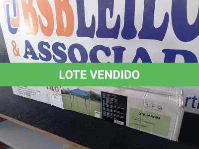 LOTE 140 - 01 - TENDA GAZEBO SANFONADO ARTICULADA 2X2 (NO ESTADO, NÃO SABEMOS SE FUNCIONA. LEILÃO NÃO TEM GARANTIA E NEM DEVOLUÇÃO, SUJEITO A POSSÍVEIS AVARIAS VISÍVEIS/OCULTAS E/OU AUSÊNCIA DE COMPONENTES)