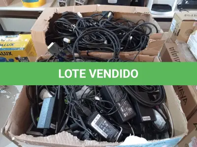 LOTE 265 - 01 LOTE COM GRANDE QUANTIDADE DE FONTES E CABOS DE FORÇA DIVERSOS. (NO ESTADO) ATENÇÃO! FAZER A VISITAÇÃO ANTES DE ARREMATAR, NÃO SABEMOS SE FUNCIONA. LEILÃO NÃO TEM GARANTIA E NEM DEVOLUÇÃO, SUJEITO A POSSÍVEIS AVARIAS VISÍVEIS/OCULTAS E/OU AUSÊNCIA DE COMPONENTES.