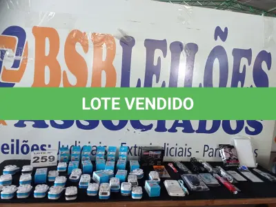 LOTE 259 - 60 – ITENS PARA INFORMÁTICA / CELULARES DIVERSOS (APROXIMADAMENTE) (NO ESTADO, NÃO SABEMOS SE FUNCIONA. LEILÃO NÃO TEM GARANTIA E NEM DEVOLUÇÃO, SUJEITO A POSSÍVEIS AVARIAS VISÍVEIS/OCULTAS E/OU AUSÊNCIA DE COMPONENTES)