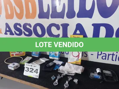 LOTE 324 - 12 – ITENS HOSPITALAR DIVERSOS (NO ESTADO, NÃO SABEMOS SE FUNCIONA. LEILÃO NÃO TEM GARANTIA E NEM DEVOLUÇÃO, SUJEITO A POSSÍVEIS AVARIAS VISÍVEIS/OCULTAS E/OU AUSÊNCIA DE COMPONENTES)
