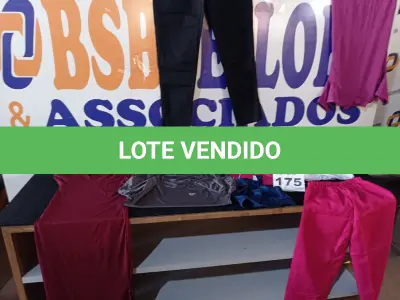 LOTE 175 - 40 – PEÇAS DE ROUPAS FEMININAS (APROXIMADAMENTE) (NO ESTADO, NÃO SABEMOS SE FUNCIONA. LEILÃO NÃO TEM GARANTIA E NEM DEVOLUÇÃO, SUJEITO A POSSÍVEIS AVARIAS VISÍVEIS/OCULTAS E/OU AUSÊNCIA DE COMPONENTES)