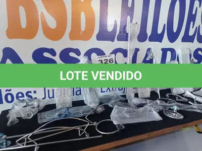 LOTE 326 - 01 – ACESSÓRIOS PARA BANHEIRO DIVERSOS (NO ESTADO, NÃO SABEMOS SE FUNCIONA. LEILÃO NÃO TEM GARANTIA E NEM DEVOLUÇÃO, SUJEITO A POSSÍVEIS AVARIAS VISÍVEIS/OCULTAS E/OU AUSÊNCIA DE COMPONENTES)