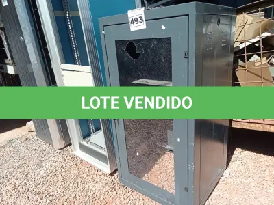 LOTE 493 - 01 RACK PARA EQUIPAMENTOS DE TELECOMUNICAÇÕES. (NO ESTADO) ATENÇÃO! FAZER A VISITAÇÃO ANTES DE ARREMATAR, NÃO SABEMOS SE FUNCIONA. LEILÃO NÃO TEM GARANTIA E NEM DEVOLUÇÃO, SUJEITO A POSSÍVEIS AVARIAS VISÍVEIS/OCULTAS E/OU AUSÊNCIA DE COMPONENTES.