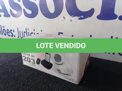 LOTE 203 - 01 - SISTEMA DE SOM E ILUMINAÇÃO SEM FIO (NO ESTADO, NÃO SABEMOS SE FUNCIONA. LEILÃO NÃO TEM GARANTIA E NEM DEVOLUÇÃO, SUJEITO A POSSÍVEIS AVARIAS VISÍVEIS/OCULTAS E/OU AUSÊNCIA DE COMPONENTES)