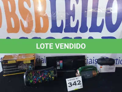 LOTE 342 - 04 – CAIXAS DE SOM DIVERSAS (NO ESTADO, NÃO SABEMOS SE FUNCIONA. LEILÃO NÃO TEM GARANTIA E NEM DEVOLUÇÃO, SUJEITO A POSSÍVEIS AVARIAS VISÍVEIS/OCULTAS E/OU AUSÊNCIA DE COMPONENTES)