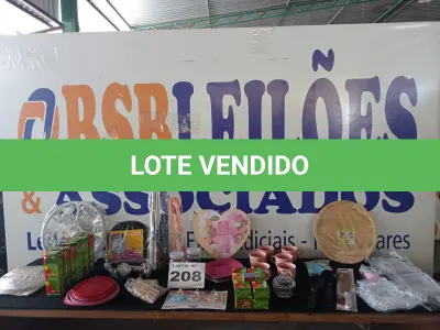 LOTE 208 - 50 -  ITENS DOMÉSTICOS (APROXIMADAMENTE) (NO ESTADO, NÃO SABEMOS SE FUNCIONA. LEILÃO NÃO TEM GARANTIA E NEM DEVOLUÇÃO, SUJEITO A POSSÍVEIS AVARIAS VISÍVEIS/OCULTAS E/OU AUSÊNCIA DE COMPONENTES)