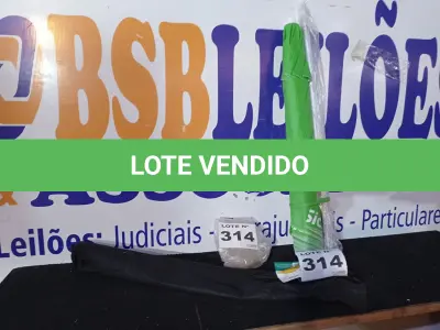 LOTE 314 - 01 - GUARDA SOL 1.60 ALUMÍNIO (NO ESTADO, NÃO SABEMOS SE FUNCIONA. LEILÃO NÃO TEM GARANTIA E NEM DEVOLUÇÃO, SUJEITO A POSSÍVEIS AVARIAS VISÍVEIS/OCULTAS E/OU AUSÊNCIA DE COMPONENTES)