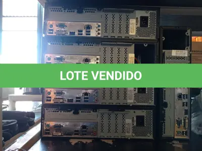 LOTE 464 - 05 CPU’S MARCAS POSITIVO. (NO ESTADO) ATENÇÃO! FAZER A VISITAÇÃO ANTES DE ARREMATAR, NÃO SABEMOS SE FUNCIONA. LEILÃO NÃO TEM GARANTIA E NEM DEVOLUÇÃO, SUJEITO A POSSÍVEIS AVARIAS VISÍVEIS/OCULTAS E/OU AUSÊNCIA DE COMPONENTES.