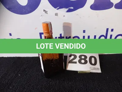 LOTE 280 - 01 - LICOR COINTREAU 700 ML (NO ESTADO, NÃO SABEMOS SE FUNCIONA. LEILÃO NÃO TEM GARANTIA E NEM DEVOLUÇÃO, SUJEITO A POSSÍVEIS AVARIAS VISÍVEIS/OCULTAS E/OU AUSÊNCIA DE COMPONENTES)