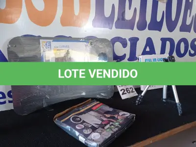 LOTE 262 - 04 - ITENS PARA INFORMÁTICA / CELULARES DIVERSOS (NO ESTADO, NÃO SABEMOS SE FUNCIONA. LEILÃO NÃO TEM GARANTIA E NEM DEVOLUÇÃO, SUJEITO A POSSÍVEIS AVARIAS VISÍVEIS/OCULTAS E/OU AUSÊNCIA DE COMPONENTES)