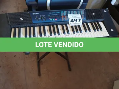LOTE 497 - 01 TECLADO CASSIO. (NO ESTADO) ATENÇÃO! FAZER A VISITAÇÃO ANTES DE ARREMATAR, NÃO SABEMOS SE FUNCIONA. LEILÃO NÃO TEM GARANTIA E NEM DEVOLUÇÃO, SUJEITO A POSSÍVEIS AVARIAS VISÍVEIS/OCULTAS E/OU AUSÊNCIA DE COMPONENTES.