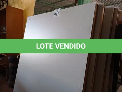 LOTE 415 - 01 LOTE COM VÁRIAS DIVISÓRIAS. (NO ESTADO) ATENÇÃO! FAZER A VISITAÇÃO ANTES DE ARREMATAR, NÃO SABEMOS SE FUNCIONA. LEILÃO NÃO TEM GARANTIA E NEM DEVOLUÇÃO, SUJEITO A POSSÍVEIS AVARIAS VISÍVEIS/OCULTAS E/OU AUSÊNCIA DE COMPONENTES.
