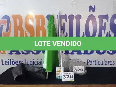 LOTE 320 - 01 - GUARDA SOL 1.60 ALUMÍNIO (NO ESTADO, NÃO SABEMOS SE FUNCIONA. LEILÃO NÃO TEM GARANTIA E NEM DEVOLUÇÃO, SUJEITO A POSSÍVEIS AVARIAS VISÍVEIS/OCULTAS E/OU AUSÊNCIA DE COMPONENTES)