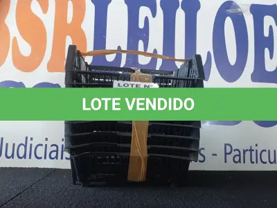 LOTE 241 - 08 – PEÇAS DE CESTO ORGANIZADORA (NO ESTADO, NÃO SABEMOS SE FUNCIONA. LEILÃO NÃO TEM GARANTIA E NEM DEVOLUÇÃO, SUJEITO A POSSÍVEIS AVARIAS VISÍVEIS/OCULTAS E/OU AUSÊNCIA DE COMPONENTES)